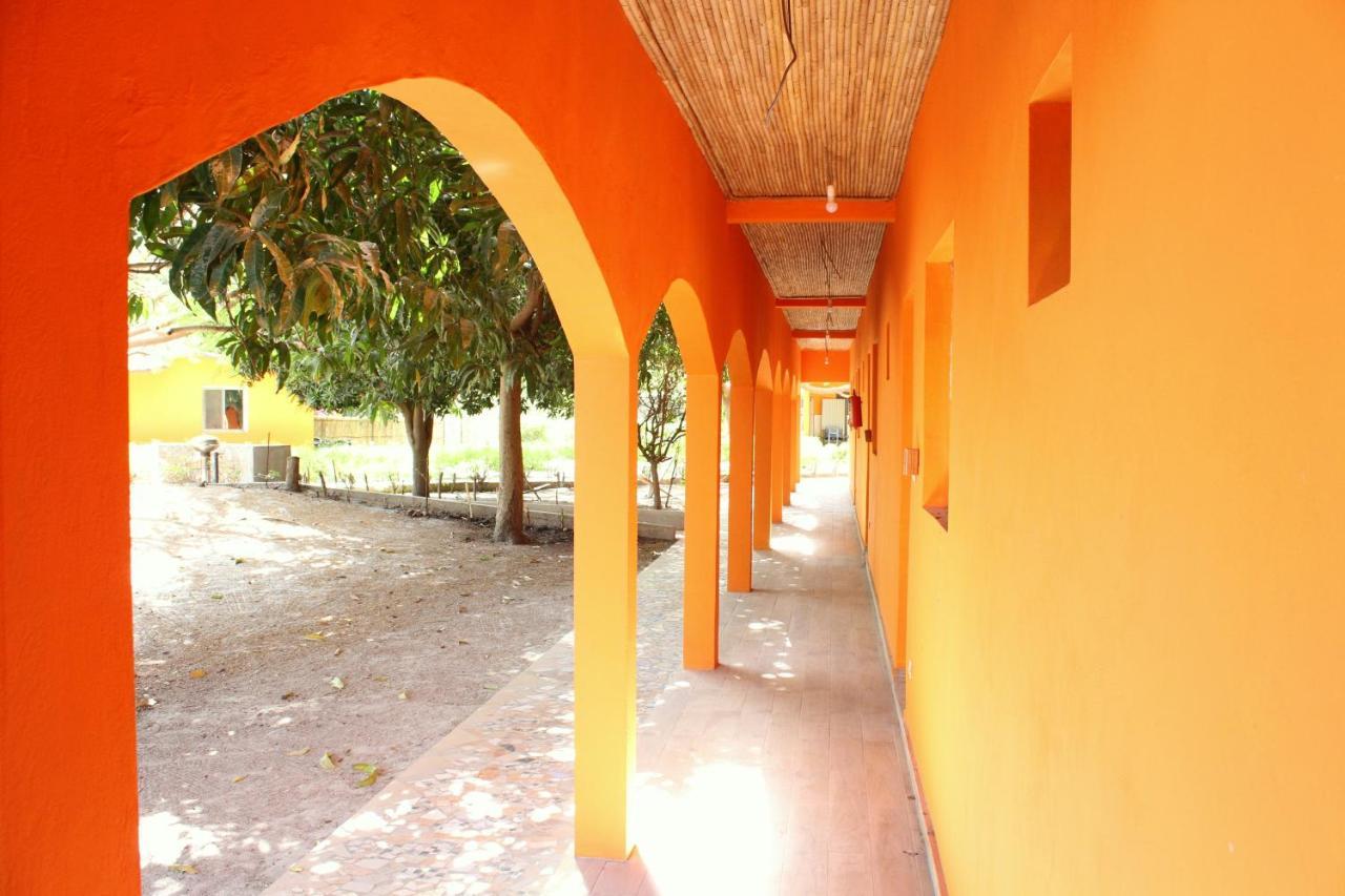 B & B Mariamacounda Toubakouta Buitenkant foto