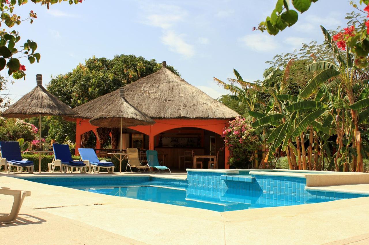 B & B Mariamacounda Toubakouta Buitenkant foto