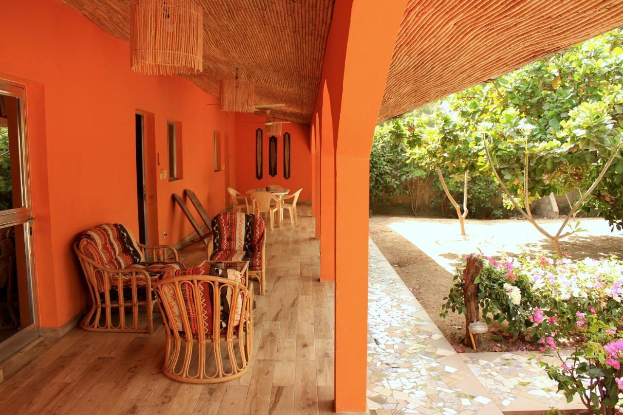 B & B Mariamacounda Toubakouta Buitenkant foto
