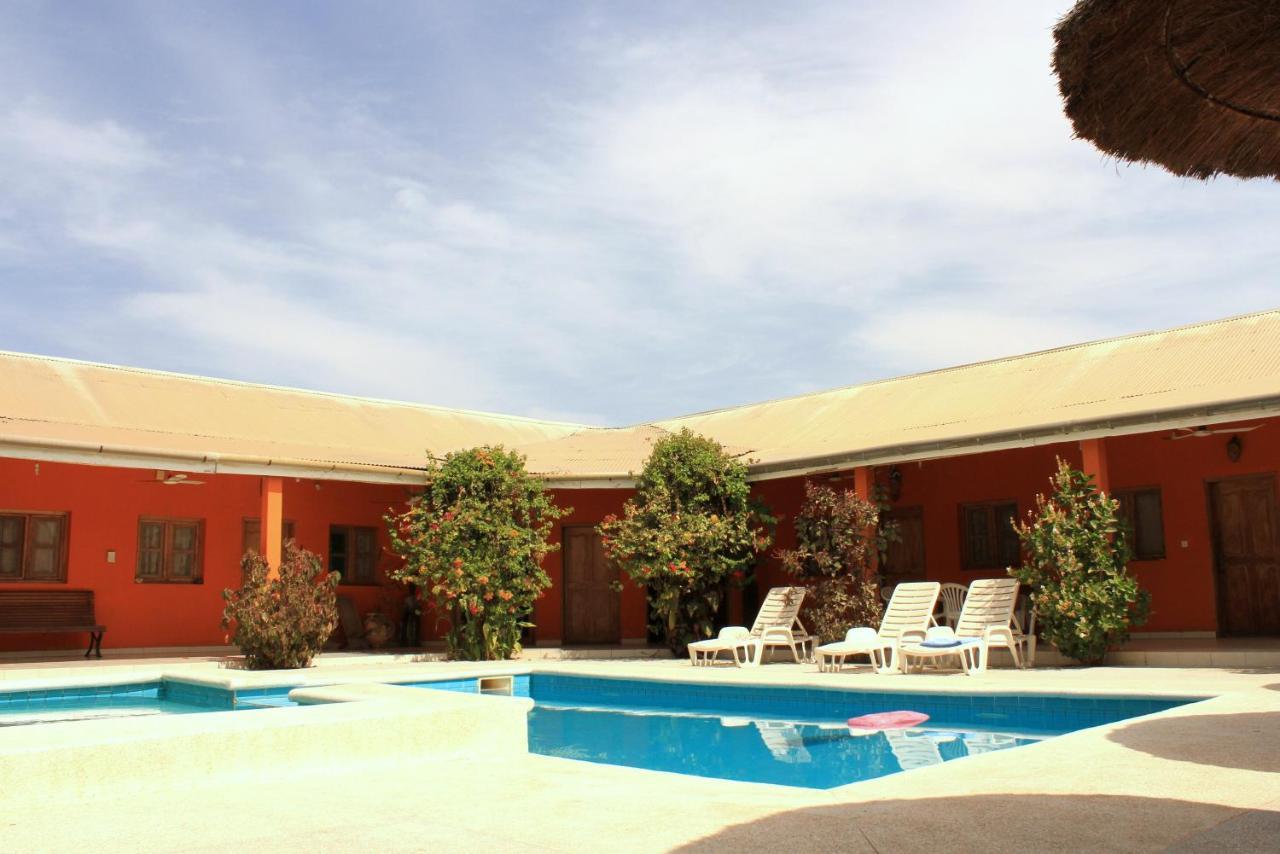 B & B Mariamacounda Toubakouta Buitenkant foto