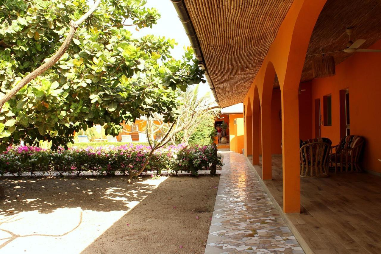 B & B Mariamacounda Toubakouta Buitenkant foto