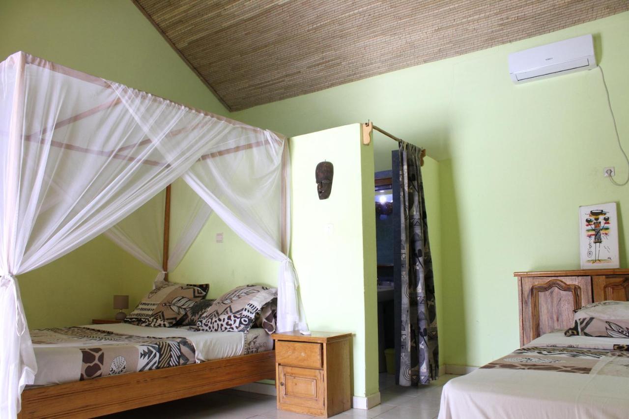 B & B Mariamacounda Toubakouta Buitenkant foto