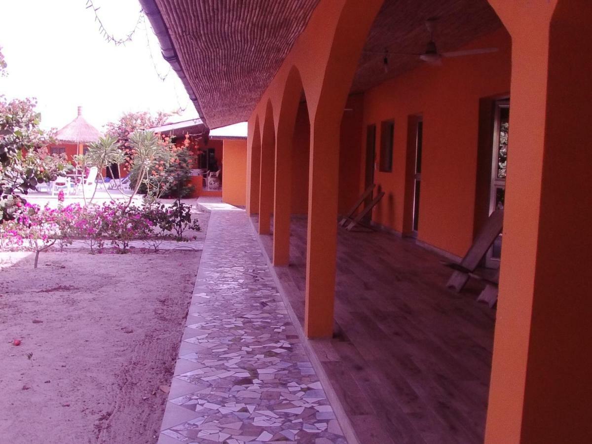 B & B Mariamacounda Toubakouta Buitenkant foto